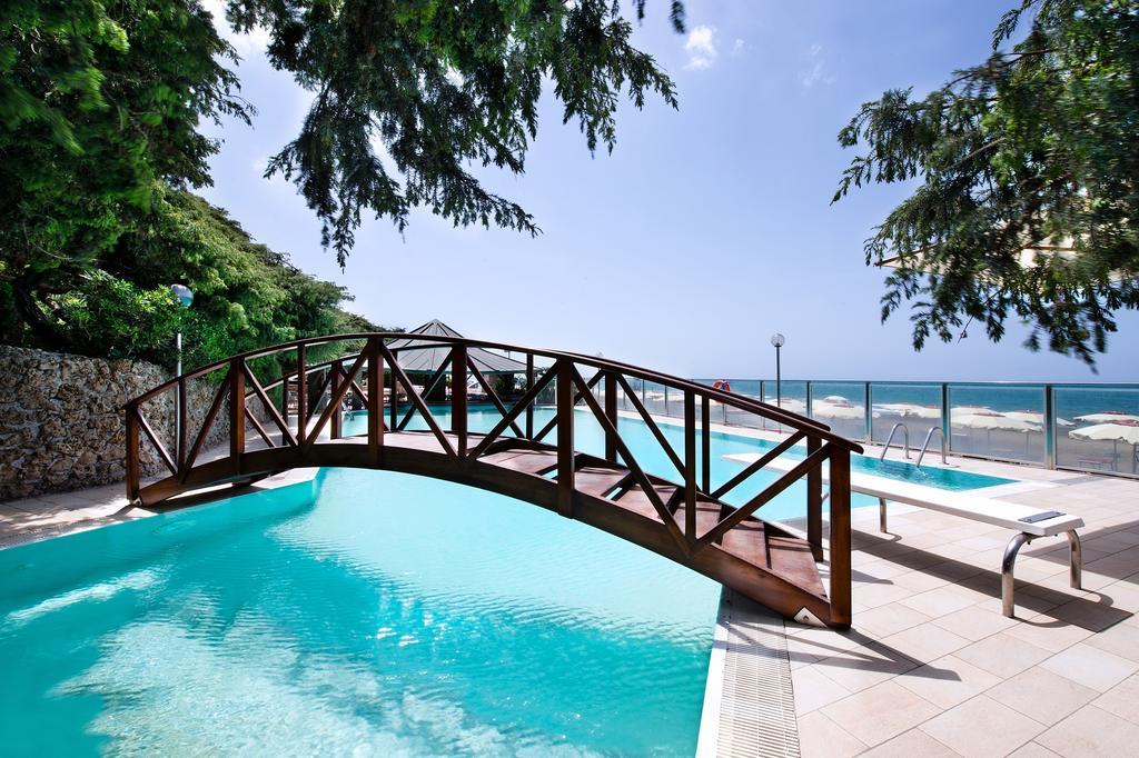 Hotel I Ginepri Marina di Castagneto Carducci Exterior photo