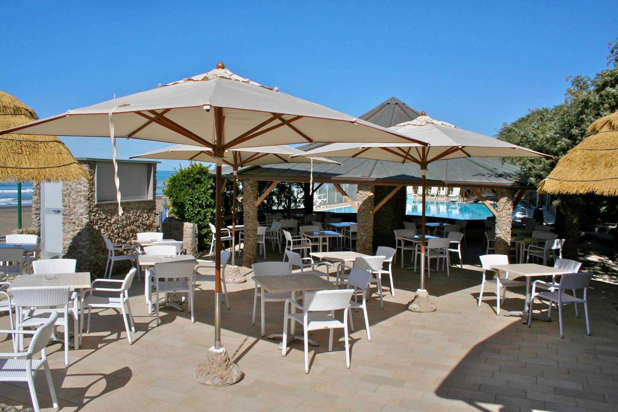 Hotel I Ginepri Marina di Castagneto Carducci Exterior photo